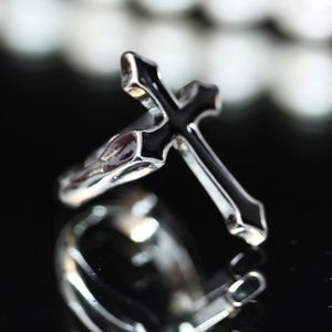 925S Rough Black Cross Adjustable Ring